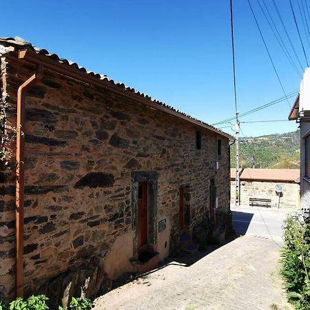Casa Do Linho 400 Year Old Country Cottage Олейрос Екстер'єр фото